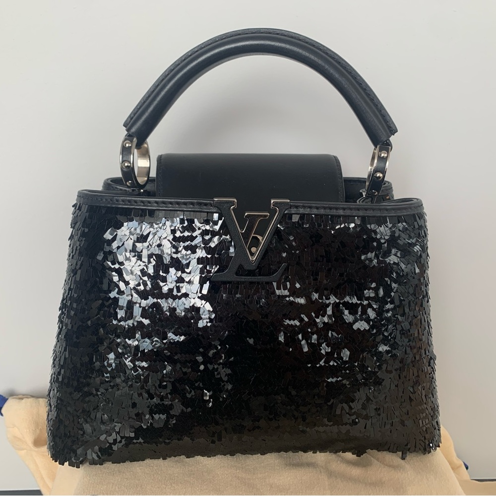 Louis Vuitton Capucines - Picture 3 of 17